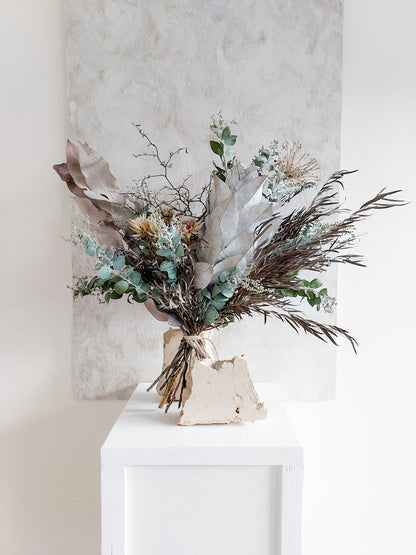 Dried flower bouquet in violet tones featuring seasonal winter flowers – Luxe Size Distant View.